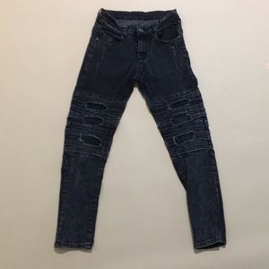 Stone washed jeans